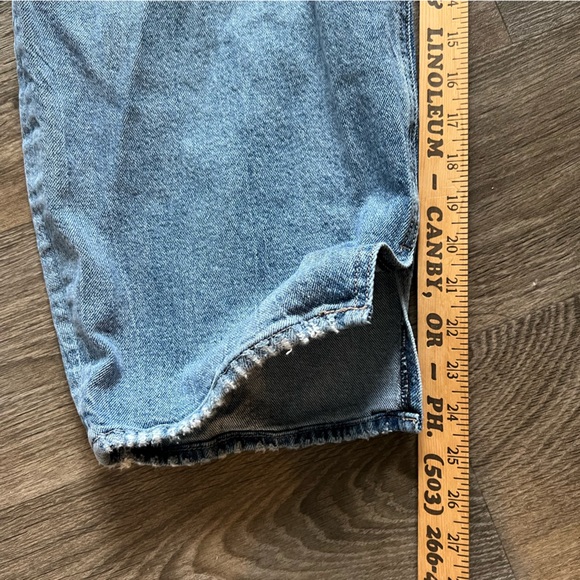 Torrid Mom Straight Vintage Stretch High-Rise Jean Button Fly Women's size 28 - Picture 12 of 12